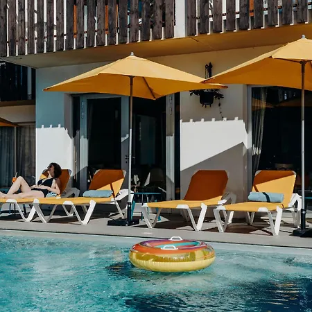 Hotell Le Christania Bellevaux